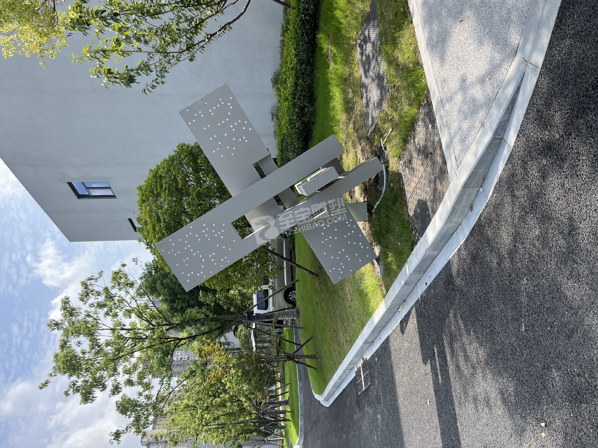 不銹鋼鏤空風車雕塑冠山數字產業(yè)園